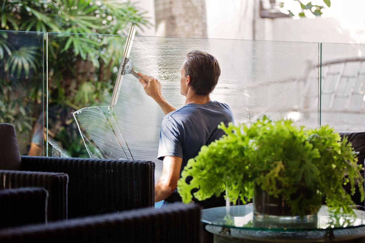 Window Washing